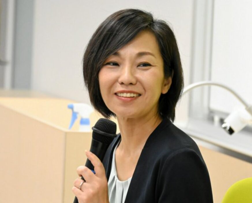 稲村和美さんの夫の年齢と職業を調査